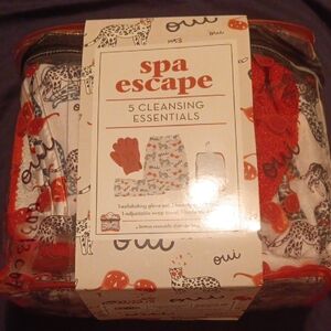 5-Piece Cleansing Essentials Set - Red and White